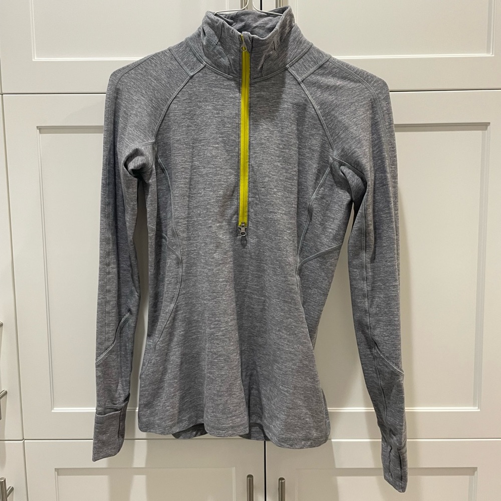LULULEMON MARLED GREY QUARTER ZIP WITH YELLOW DETAIL